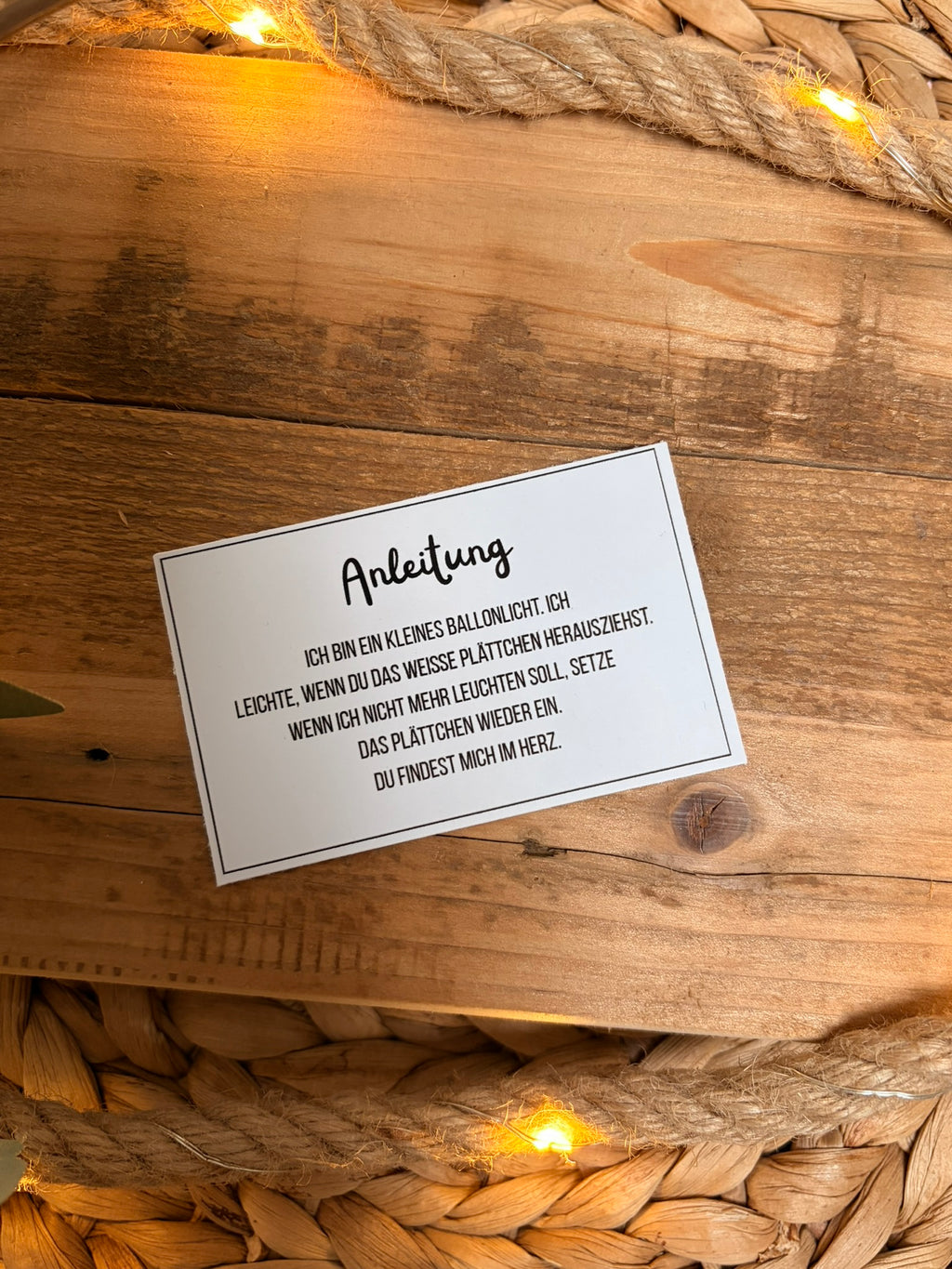 Osterhasen mit leuchtendem Herz